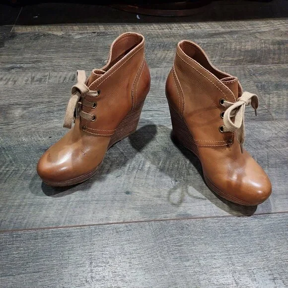 Lucky Brand Leather Norice Lace-Up Wedge Heels Ankle Boots Women's Size 7.5 - Picture 2 of 10